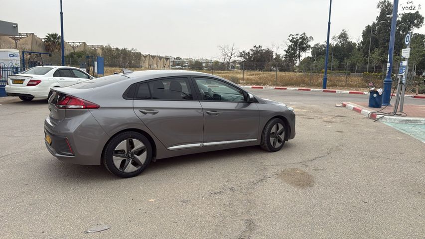 מודעת רכב יונדאי איוניק