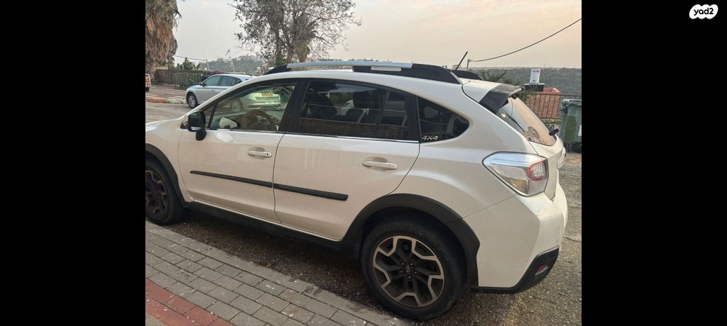 מודעת רכב סובארו XV