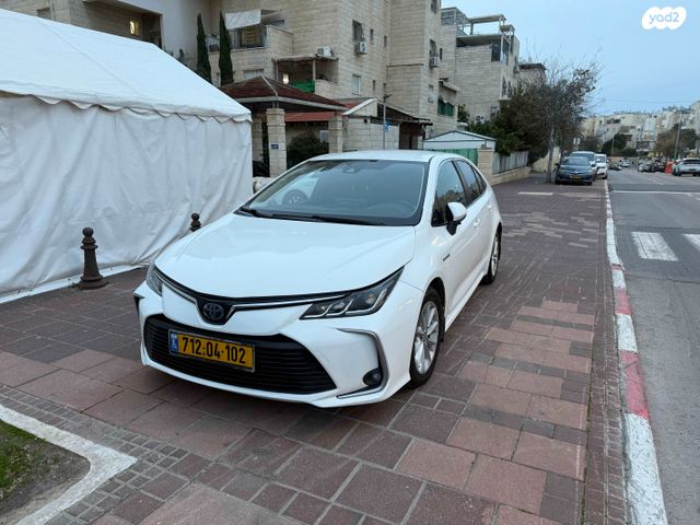 מודעת רכב טויוטה קורולה