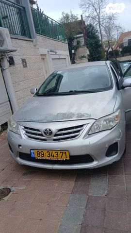 מודעת רכב טויוטה קורולה