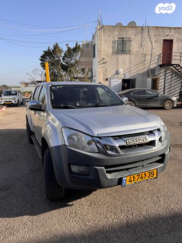 מודעת רכב איסוזו די-מקס