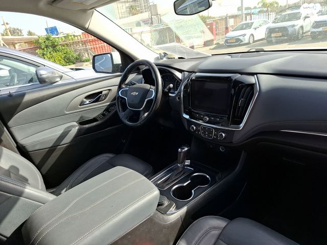 מודעת רכב שברולט טראוורס 1