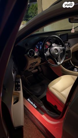 מודעת רכב מרצדס-בנץ GLA