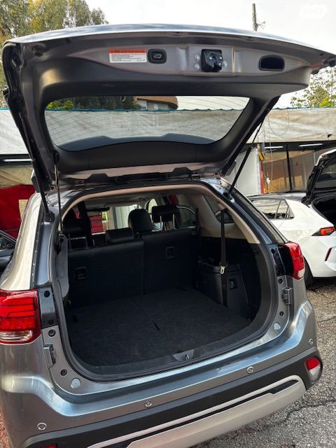 מודעת רכב מיצובישי אאוטלנדר