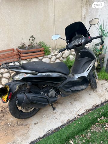 מודעת רכב פיאג'ו בוורלי 350