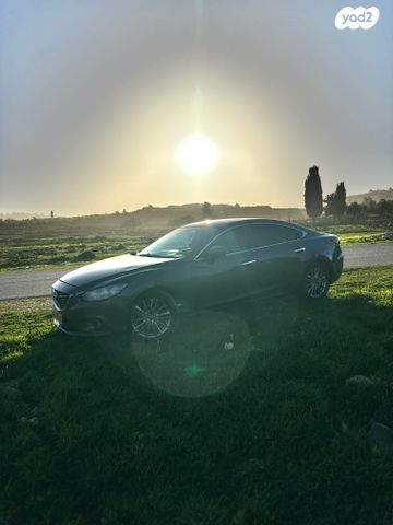 מודעת רכב מאזדה 6