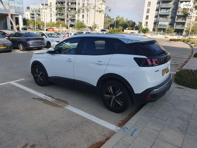 מודעת רכב פיג'ו 3008