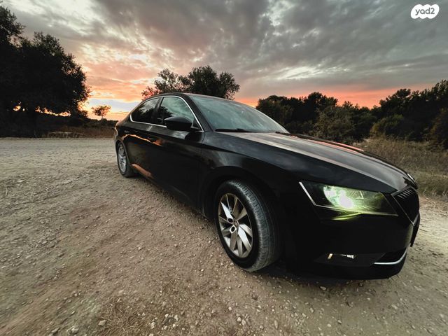 מודעת רכב סקודה סופרב