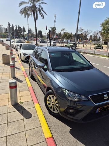 מודעת רכב סיאט ארונה