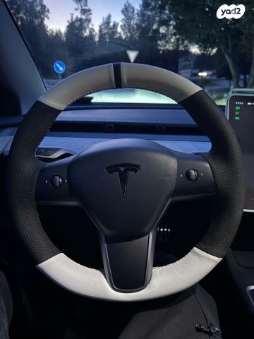 מודעת רכב טסלה מודל 3