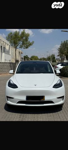מודעת רכב טסלה מודל Y