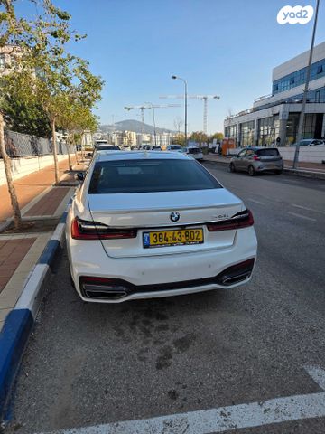 מודעת רכב ב מ וו סדרה 7