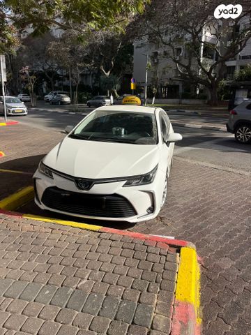 מודעת רכב טויוטה קורולה