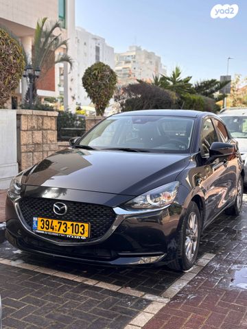 מודעת רכב מאזדה 2
