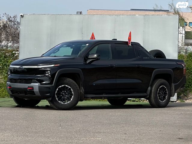 מודעת רכב שברולט סילברדו EV 2