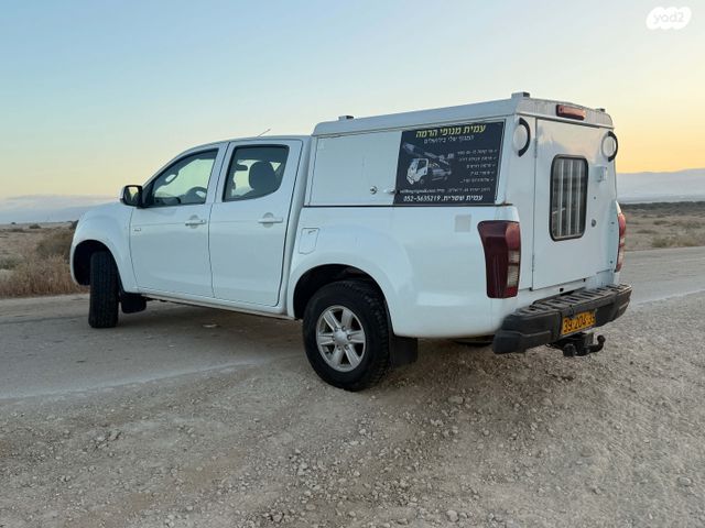 מודעת רכב איסוזו די-מקס