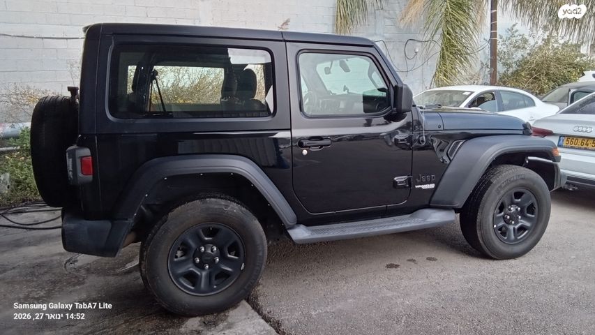 מודעת רכב ג'יפ רנגלר