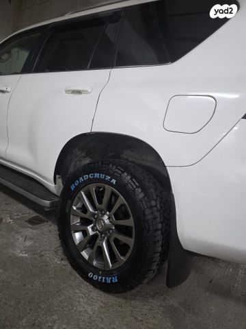 מודעת רכב טויוטה לנד קרוזר