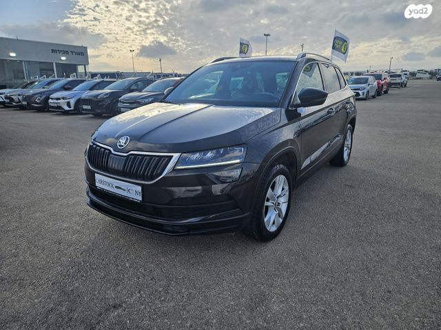 מודעת רכב סקודה קארוק