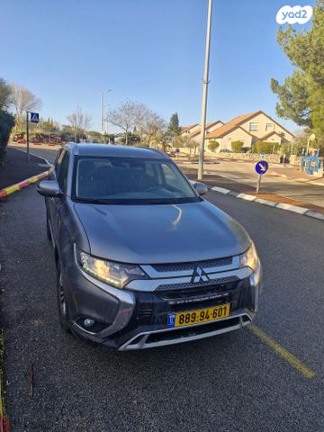 מודעת רכב מיצובישי אאוטלנדר