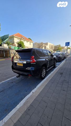 מודעת רכב טויוטה לנד קרוזר 1
