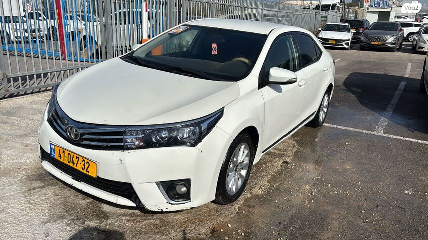 מודעת רכב טויוטה קורולה