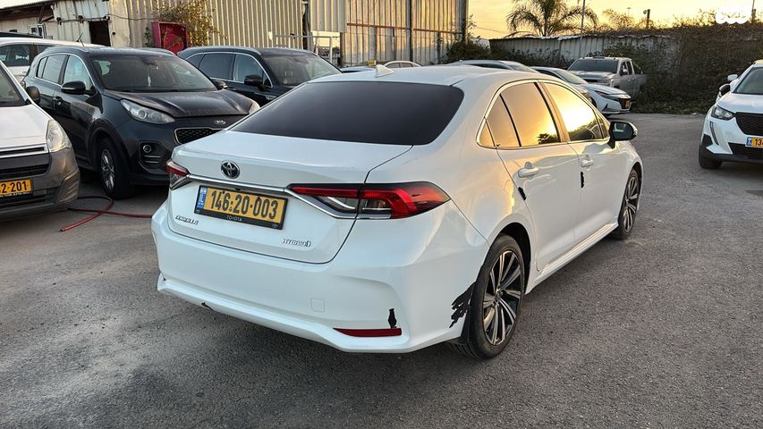 מודעת רכב טויוטה קורולה 2