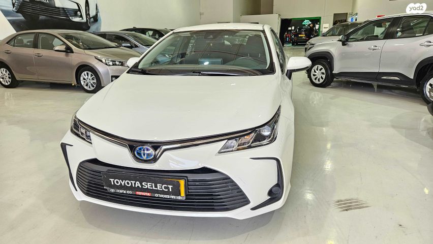 מודעת רכב טויוטה קורולה