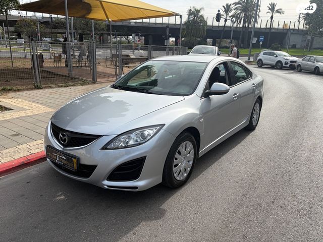 מודעת רכב מאזדה 6