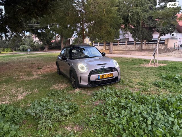 מודעת רכב מיני קופר