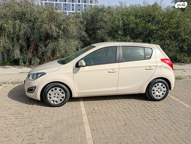 מודעת רכב יונדאי i20