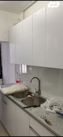 רב האי גאון 10