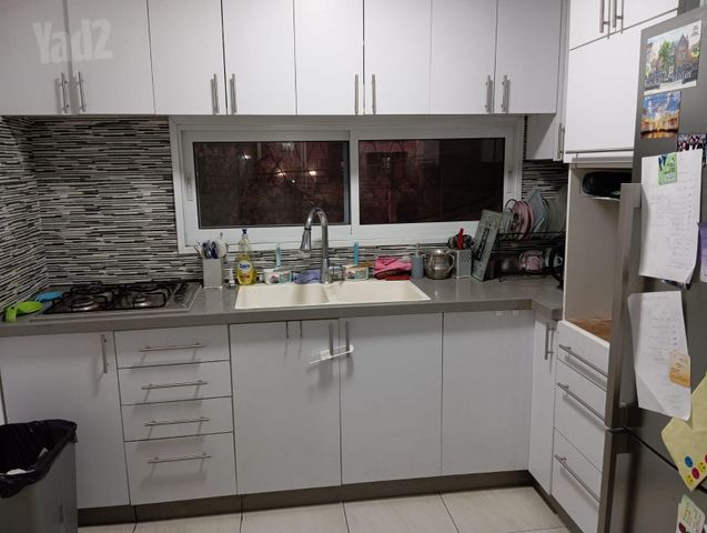 דירה להשכרה בבית שמש — 4