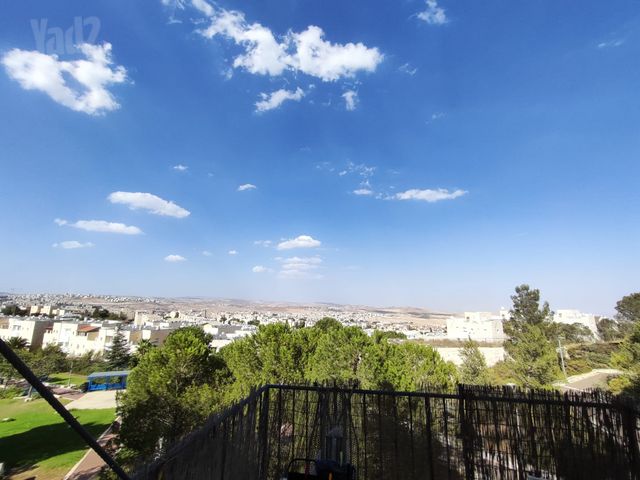 דירה למכירה בירושלים (תיווך) — 3