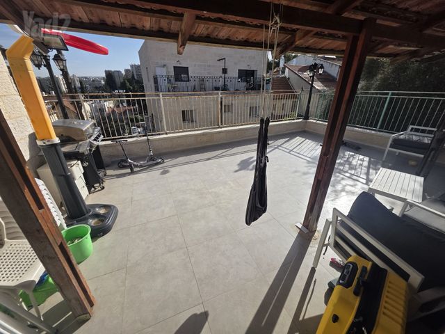דירה למכירה בירושלים (תיווך) — 2