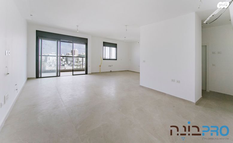 רמז, מערב ותיק