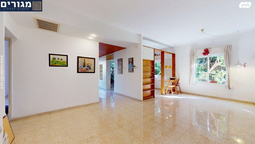 אלברט איינשטיין 