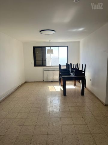 דירה להשכרה בירושלים (תיווך) — 2