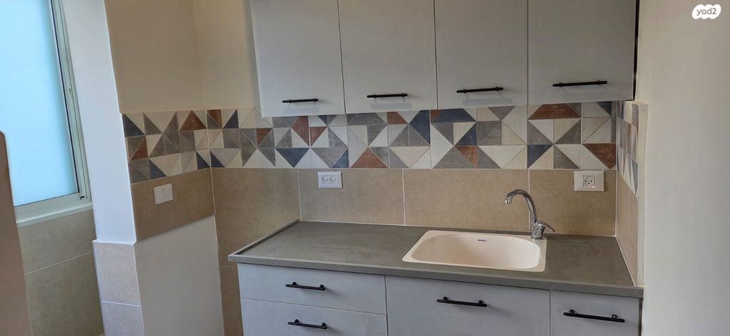 ג'ורג' אליוט 9