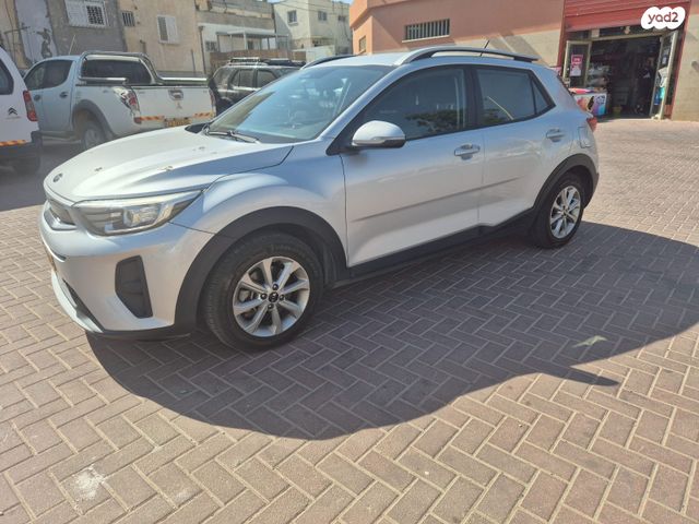 מודעת רכב קיה סטוניק