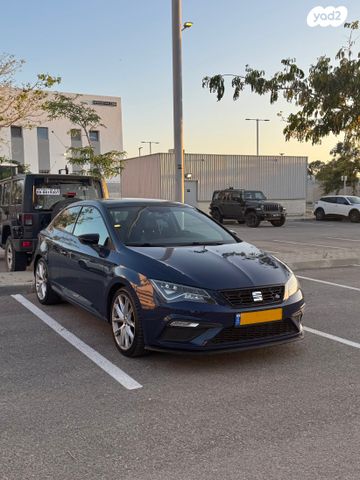 מודעת רכב סיאט לאון