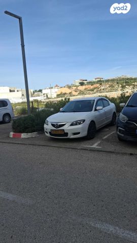 מודעת רכב מאזדה 3