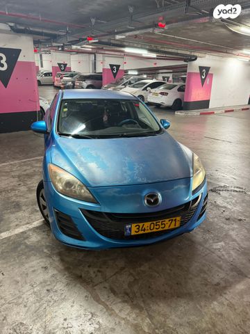 מודעת רכב מאזדה 3