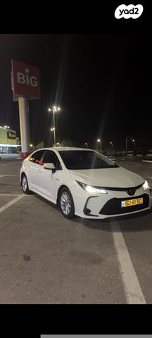 מודעת רכב טויוטה קורולה