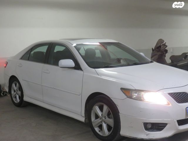 מודעת רכב טויוטה קאמרי