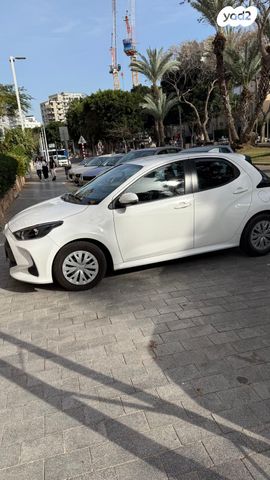 מודעת רכב טויוטה יאריס