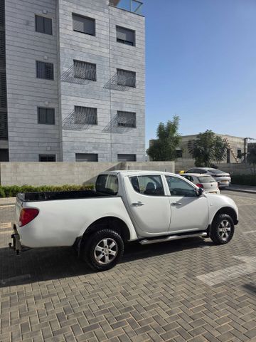 מודעת רכב מיצובישי טרייטון / L200 3