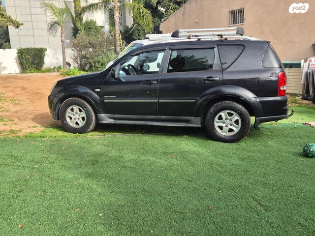 מודעת רכב סאנגיונג רקסטון