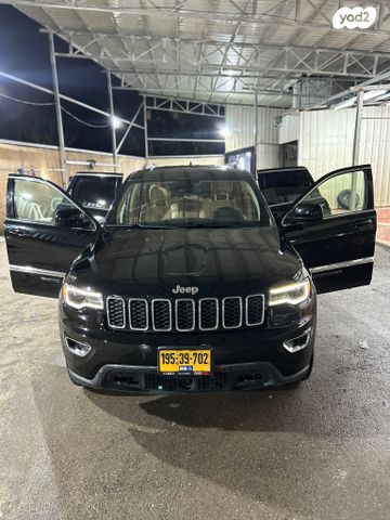 מודעת רכב ג'יפ גרנד צ'ירוקי