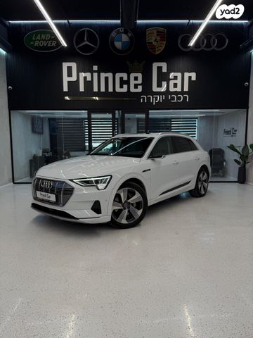 מודעת רכב אאודי E-tron